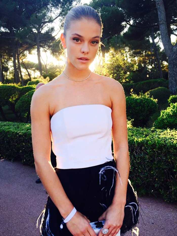 nina-agdal-cannes8.jpg
